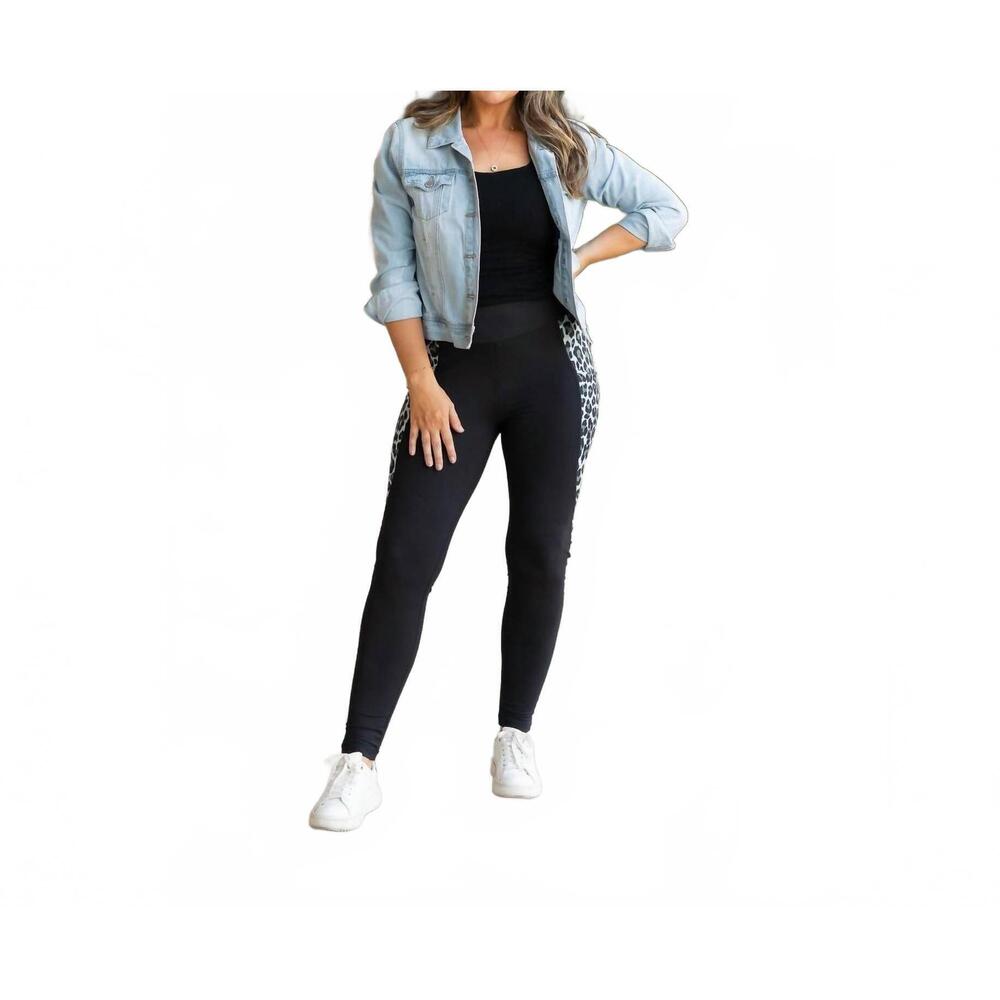 NEW JULIA ROSE sabrina panel leggings in snow leopard